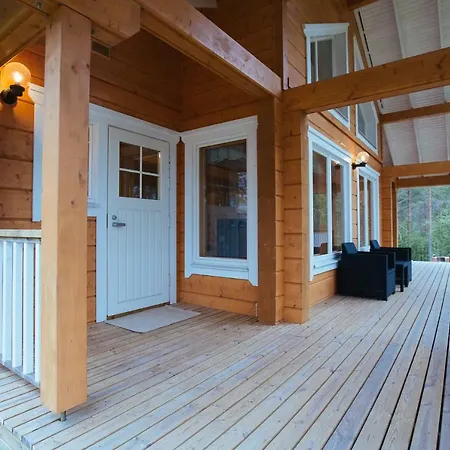 Prázdninový dům Vaeaeraejaerven Villa Ruokolahti